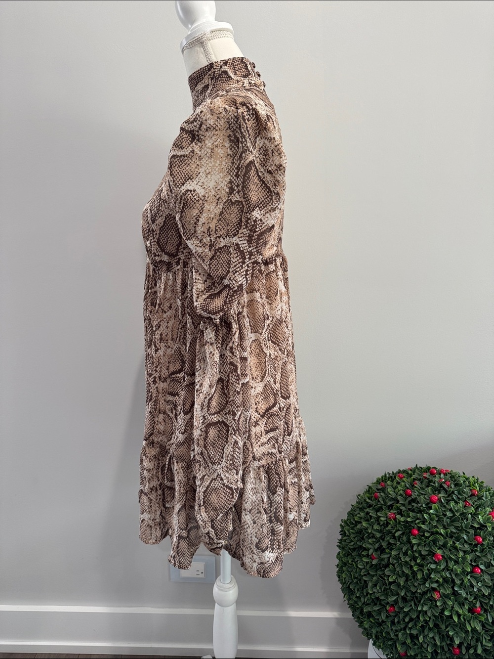 NWT Nasty Gal Snake Print Mini Dress in Brown Sz 4 - Picture 4 of 10